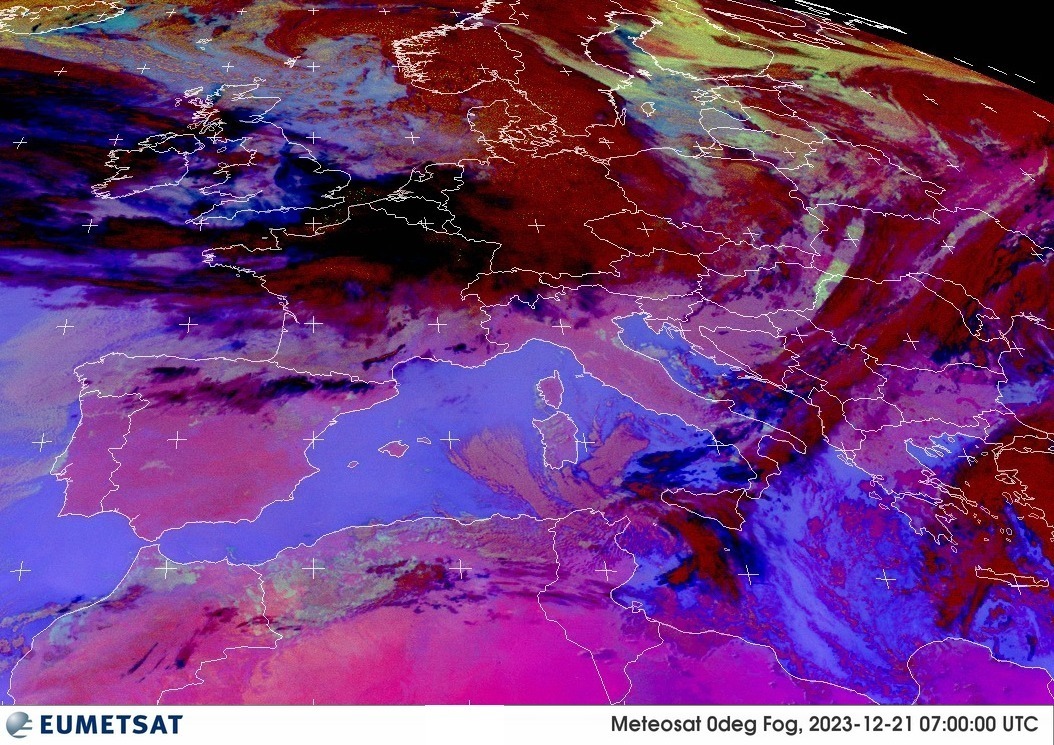 Nebbie e nubi basse nelle ore notturne